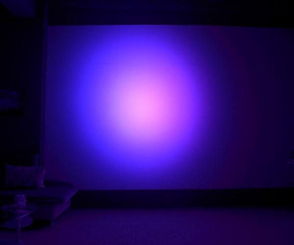 La disco principale mobile du DJ de faisceau de RGBW allume l'éclairage de joint de LED pour l'étape de théâtre/événement