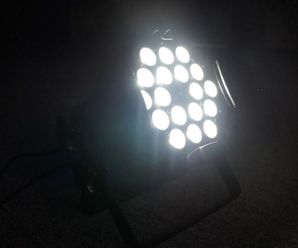 le pair d'intérieur de 300W LED peut des lumières, couleur multi de la lumière RGBW de club de joint de mur de LED